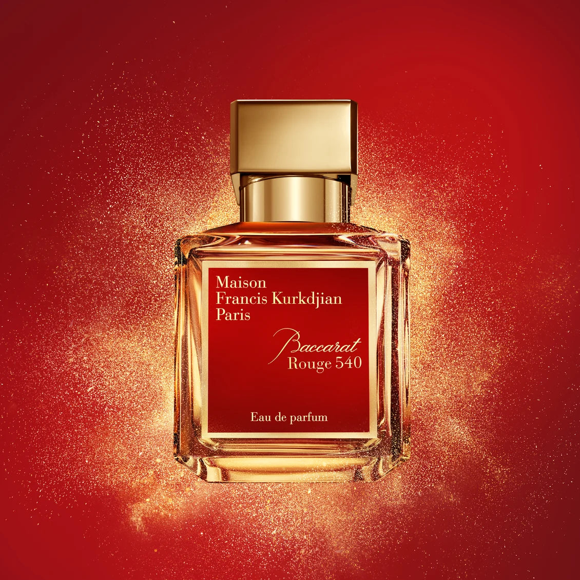 Baccarat Rouge 540 Eau de Parfum — présentation sur fond rouge